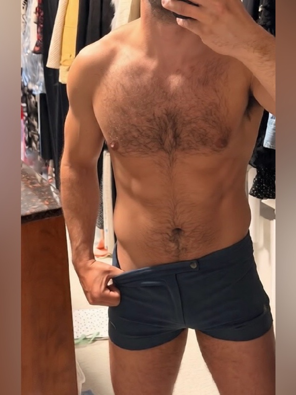 Men's Low-Rise Navy Blue Stretch Shorts 2 inch inseam